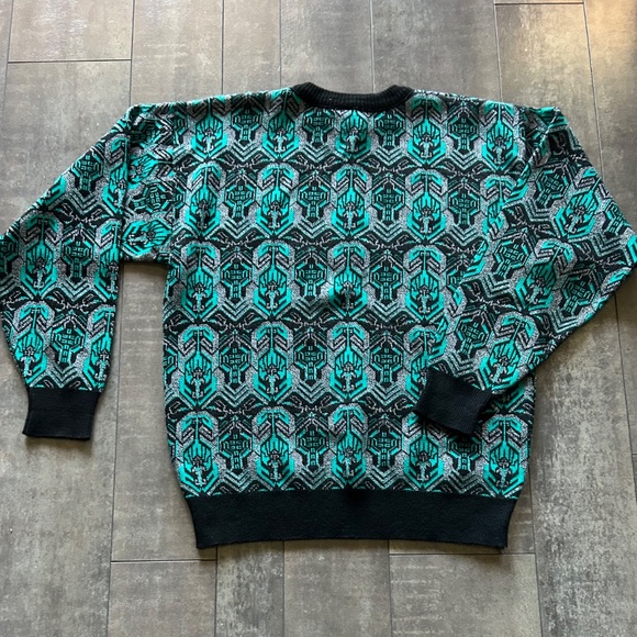 Vintage Turquoise & Black Sweater 100% Acrylic Sweater - Size Medium - Picture 3 of 4
